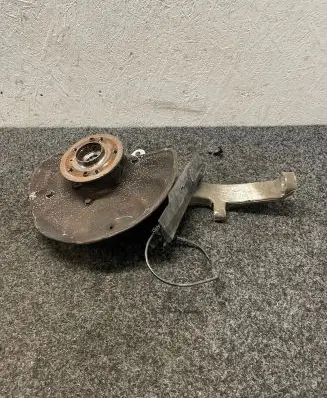 Mercedes-Benz GLE (W166 - C292) Front wheel hub 16610