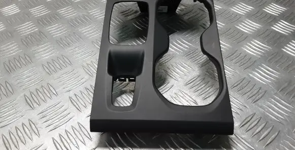 Volvo XC40 Center console decorative trim 31469010