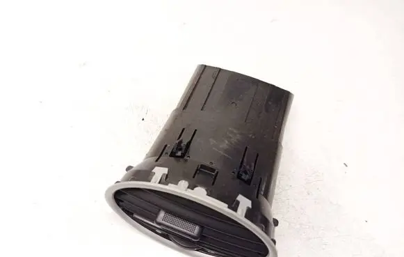 Ford Focus Dash center air vent grill 4M51A014L21AD 4M51A014L21BC