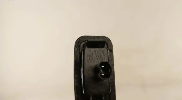 Toyota Camry Number plate light 21363500
