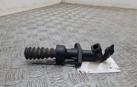 Peugeot Expert Master brake cylinder 