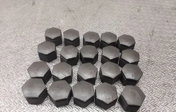 Opel Insignia A Wheel nut cap/cover 
