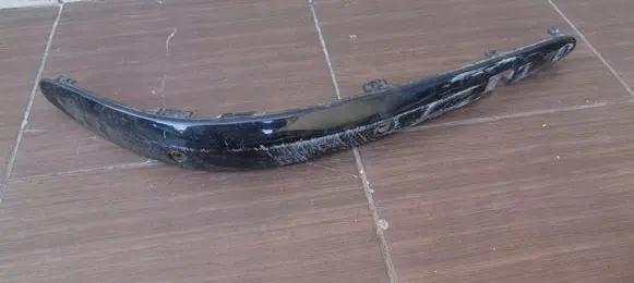 Mercedes-Benz E W211 Front bumper splitter molding A2118801412