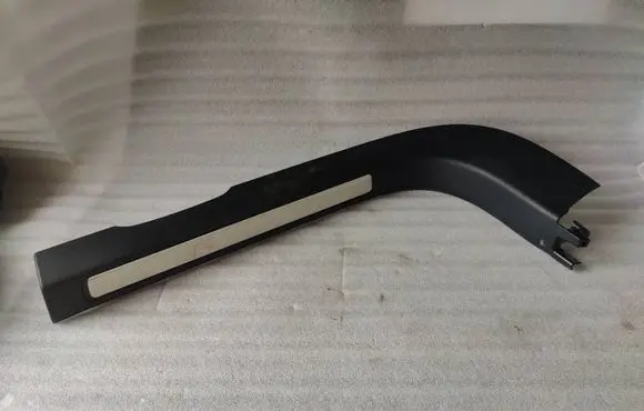 Volvo V60 Front sill trim cover 31468406 L88891719