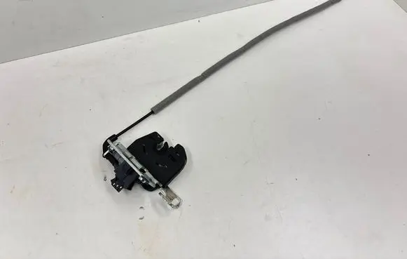 Mercedes-Benz CLS C218 X218 Seat back rest lock catch A2129200172
