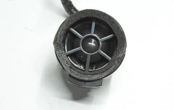 Toyota Urban Cruiser (XP110) Front door speaker 86160-68010 V821JA1