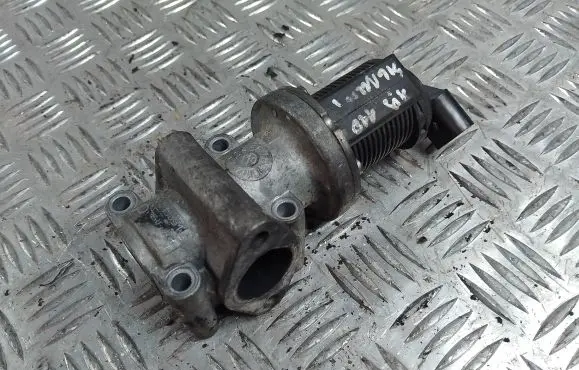 Opel Signum EGR valve 55215031