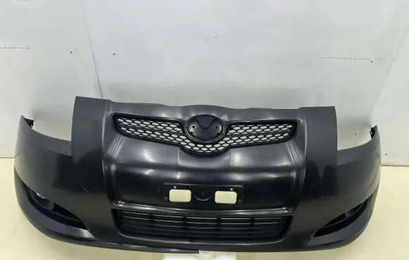 Toyota Auris 150 Front bumper 5215902680