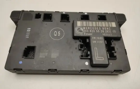 Mercedes-Benz C W203 Door control unit/module A2038205526
