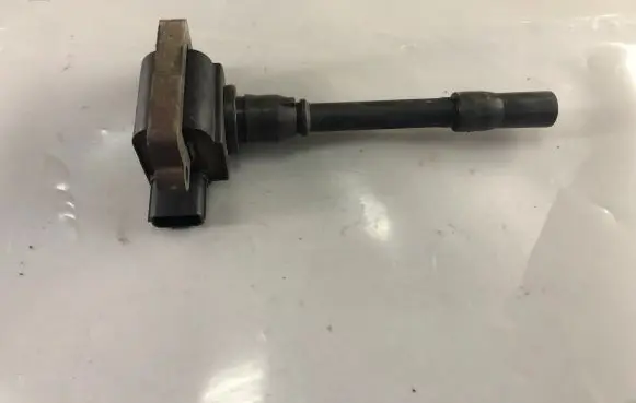 Mitsubishi Pajero Pinin High voltage ignition coil FK0138