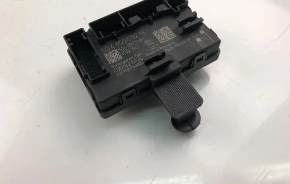 Volkswagen Tiguan Other control units/modules 5Q4959592M