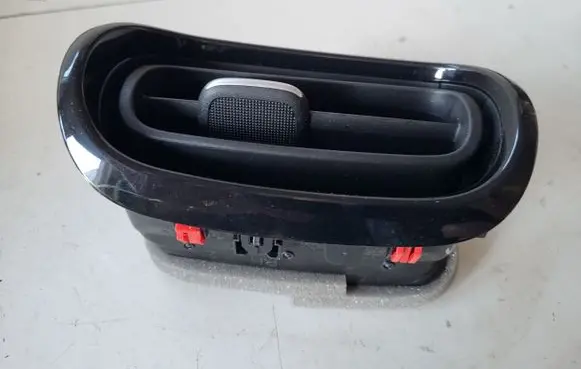 Toyota Yaris XP210 Dashboard side air vent grill/cover trim 55650K0040