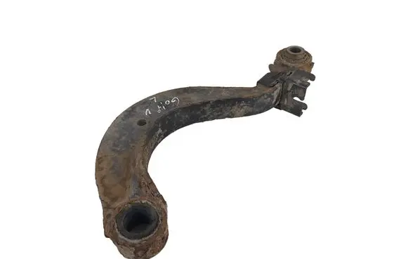 Volkswagen Golf V Rear control arm