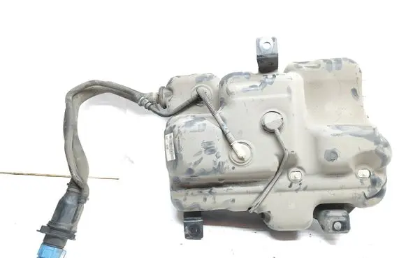 Renault Trafic III (X82) AdBlue liquid reservoir 82621505191073 208993933R 93868466