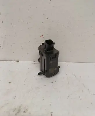 KIA Optima Windscreen/windshield washer pump 985102J500