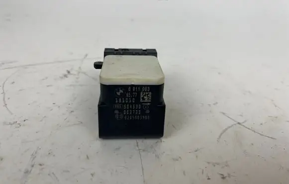 BMW X6 M Airbag deployment crash/impact sensor 6911003