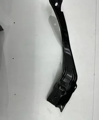 Mercedes-Benz E W212 Headlight/headlamp mounting bracket 212620027