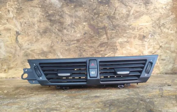 Dash center air vent grill