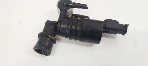 Peugeot 3008 I Windscreen/windshield washer pump 9643447980