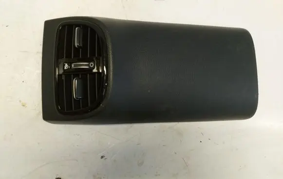 KIA Pro Cee'd III Rear air vent grill 84612-J7612