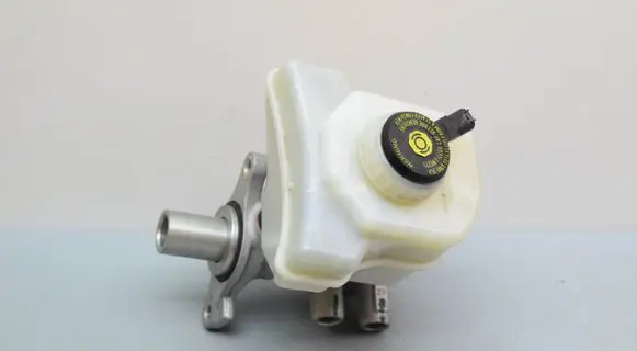 Land Rover Range Rover Sport L494 Master brake cylinder 32669621