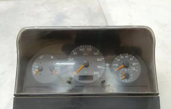 Volkswagen II LT Speedometer (instrument cluster) 2D0919860A VD012784