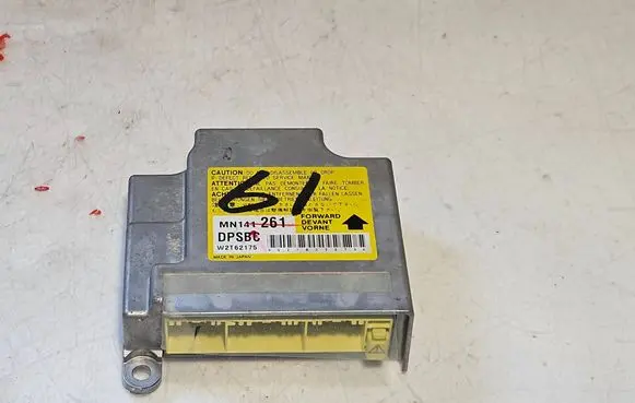 Mitsubishi Lancer Airbag control unit/module MN141261
