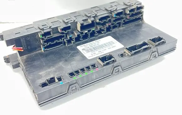 Mercedes-Benz E W211 Fuse module 2115455101 5DK00804745