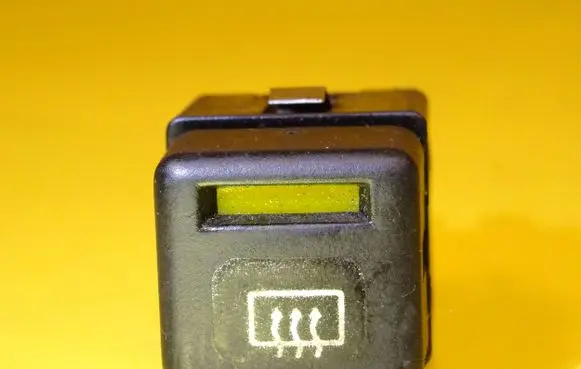 Opel Astra F Windscreen/window heater switch 90228203