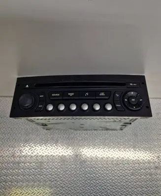Peugeot Partner Radio/CD/DVD/GPS head unit 98032839XT PSARCD44175 A2C31370301