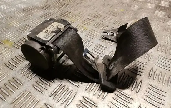 BMW 3 E90 E91 Middle seatbelt (rear) 7245601