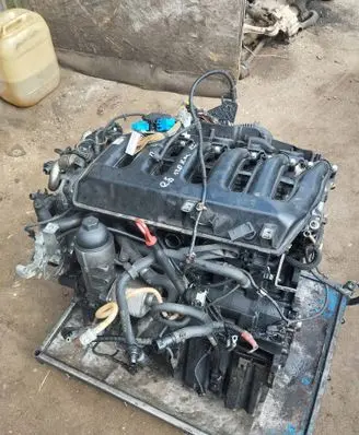 BMW 5 E60 E61 Engine 11007789800