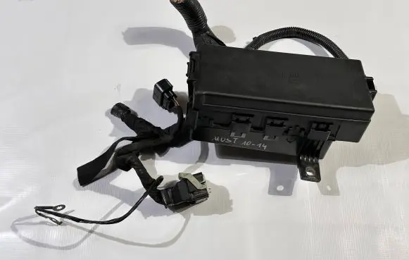 Ford Mustang V Fuse box set AR3T-14A003-AB