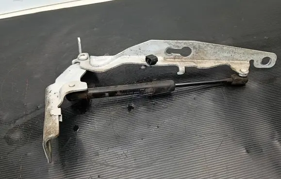 Volvo V60 Engine bonnet/hood hinges 31385812 31278769