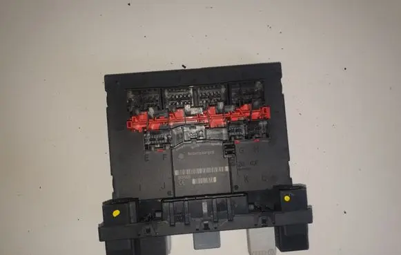 Volkswagen PASSAT B6 Comfort/convenience module 3C0937049AH
