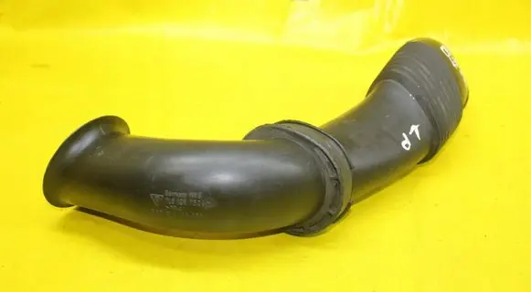 Porsche Cayenne (9PA) Air intake duct part 7L5128752