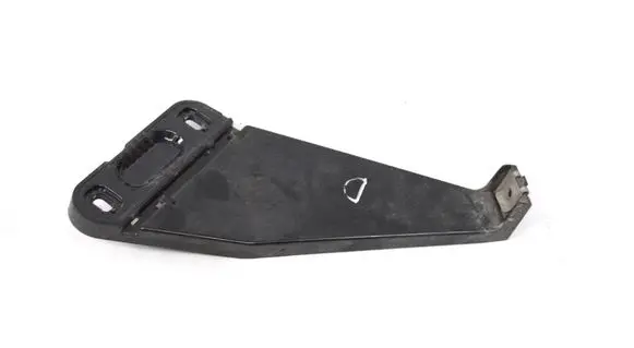 Opel Mokka Rear bumper mounting bracket A1568850814