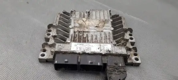 Renault Megane II Engine control unit/module ECU S122326109A