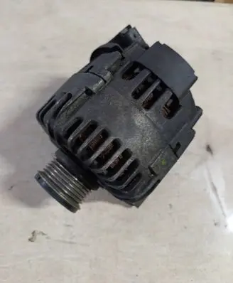 Citroen C4 I Generator/alternator 9646321780