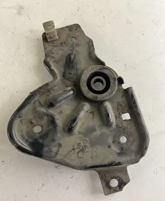 Nissan Almera N16 Radiator mount bracket 