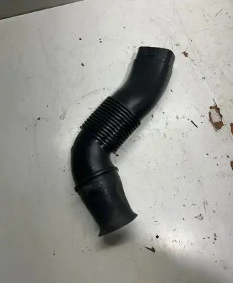 BMW 7 E65 E66 Air intake hose/pipe 7789131 13981114 VCD446145