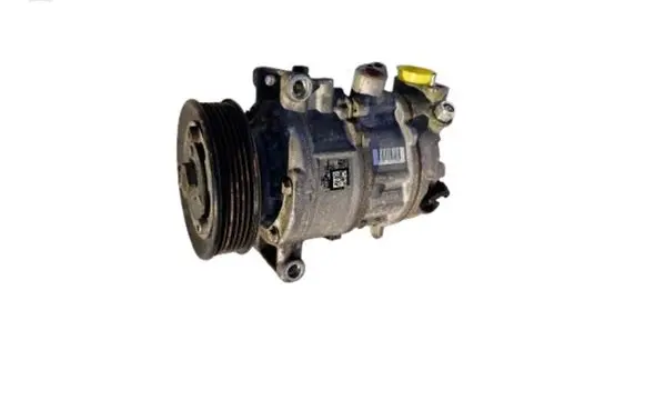 Volkswagen Golf VII Air conditioning (A/C) compressor (pump) 5Q0820803