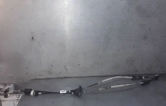 Ford Mondeo MK IV Gear shift cable linkage 7G9R7E395KH
