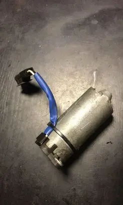 BMW X5 E53 Seat adjustment motor 8251498