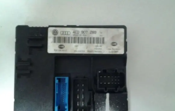 Audi A8 S8 D3 4E Comfort/convenience module 4E0907289 4E0910289A