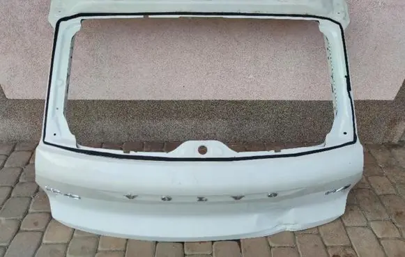 Volvo XC40 Tailgate/trunk/boot lid