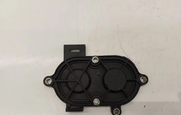 Skoda Octavia Mk3 (5E) Timing belt guard (cover) 04L109283C 04L109285 PA66GF30