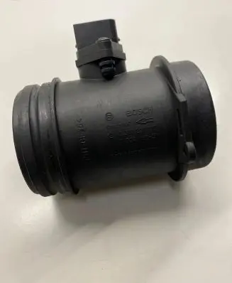 BMW X5 E53 Mass air flow meter 7524136 0280218135