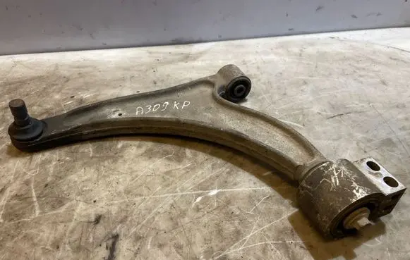 Front lower control arm/wishbone