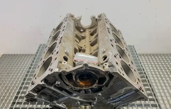 Porsche Panamera (970) Engine block 948101113